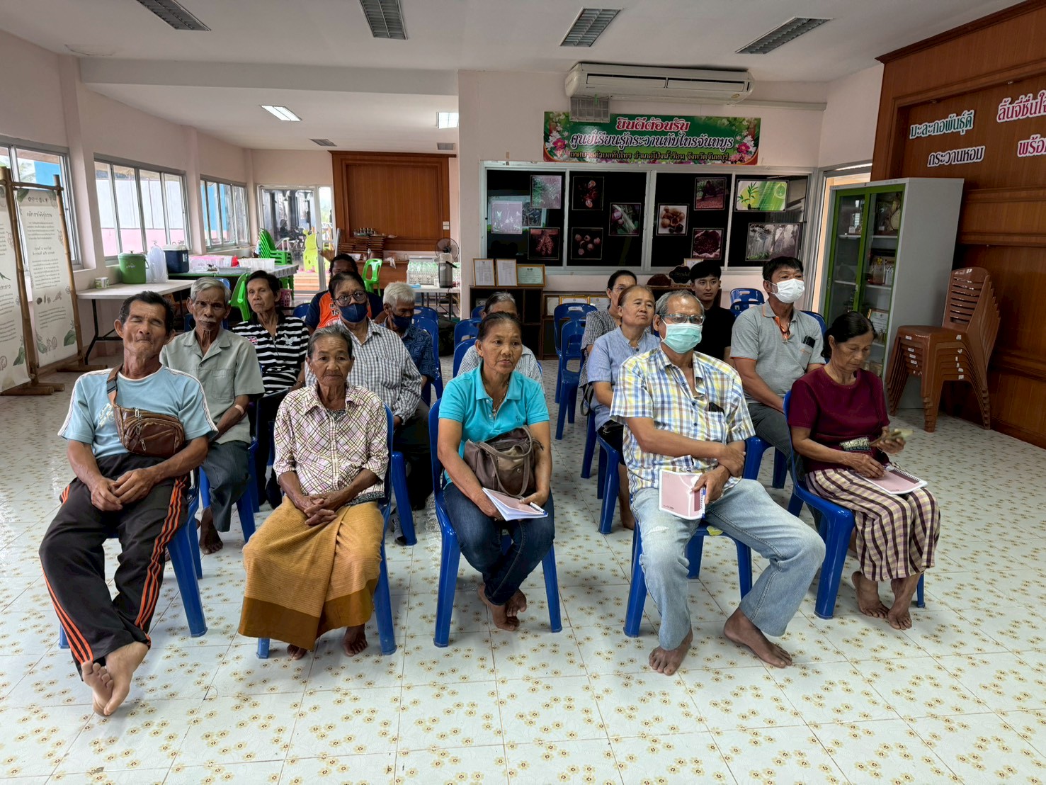 title - ส.ป.ก.จันทบุรี ฝึกอบรมโครงการฝายชะลอน้ำแบบชั่วคราวสำหรับการเพิ่มประสิทธิภาพของแหล่งน้ำในเขตปฏิรูปที่ดิน กิจกรรมฝายชะลอน้ำแบบชั่วคราวสำหรับการเพิ่มประสิทธิภาพของแหล่งน้ำในเขตปฏิรูปที่ดิน ปีงบประมาณ พ.ศ. 2569 